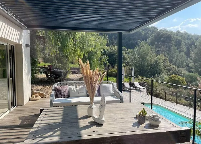 Cabanon بيت للعطل