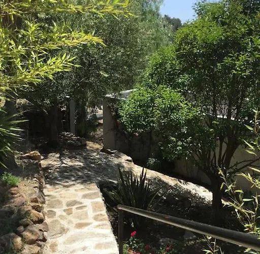 Cabanon * كاركيران