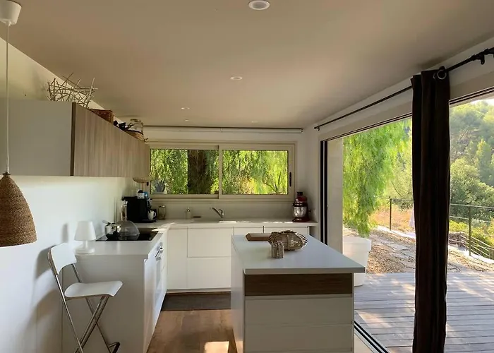 Cabanon بيت للعطل *